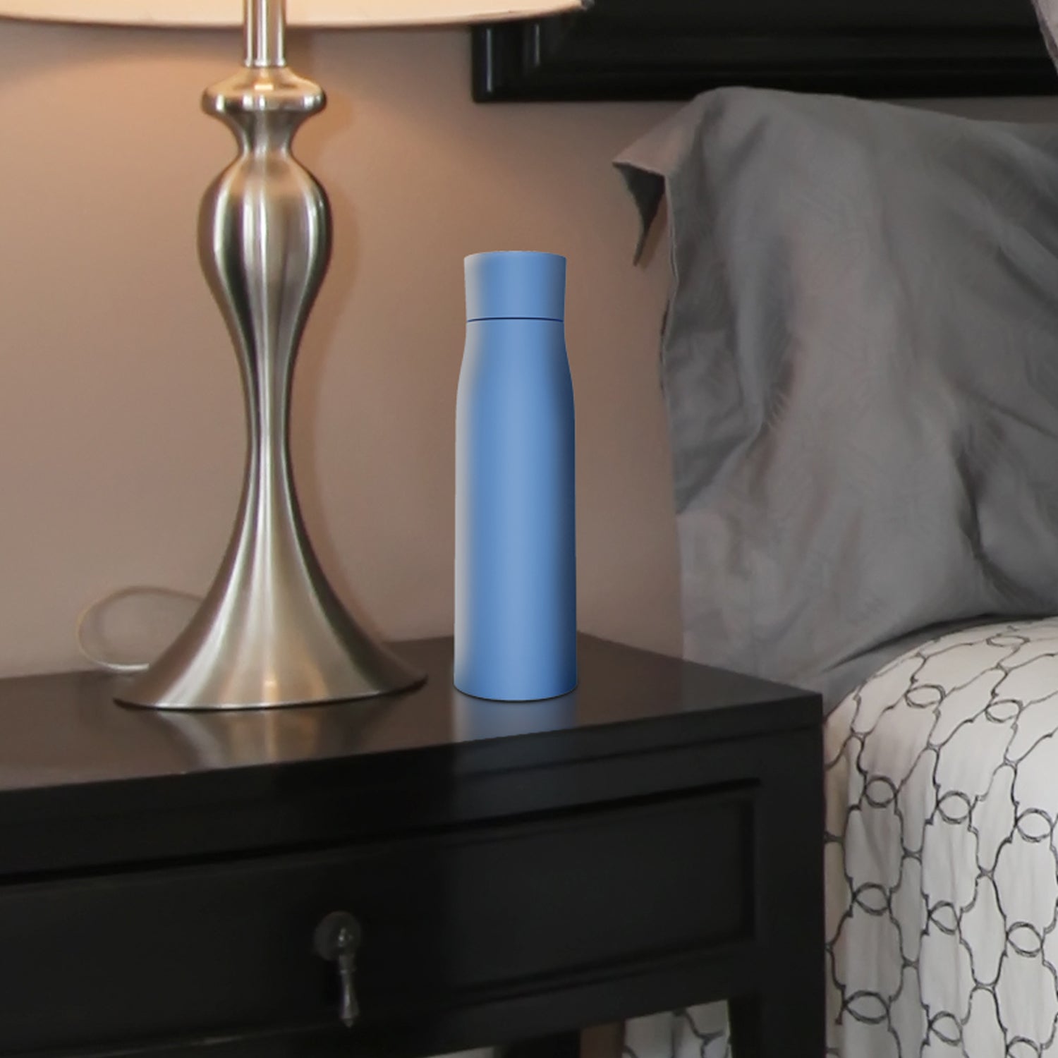 UV Self Sterilisation Smart Water Bottle